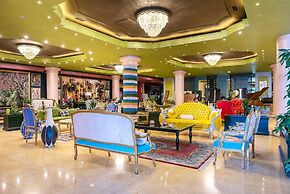 Phoenicia Grand Hotel