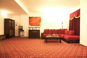 Phoenicia Grand Hotel