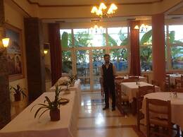 Hotel Kosta Famissi