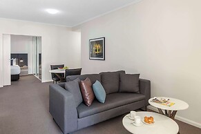 Oaks Brisbane on Margaret Suites