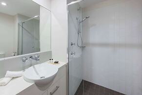 Oaks Brisbane on Margaret Suites