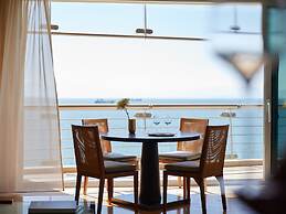 Daios Luxury Living