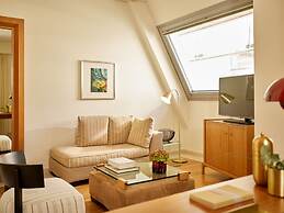 Daios Luxury Living