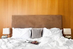 Daios Luxury Living