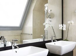 Daios Luxury Living