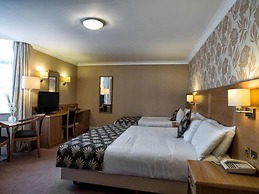 Weetwood Hall Conference Centre & Hotel