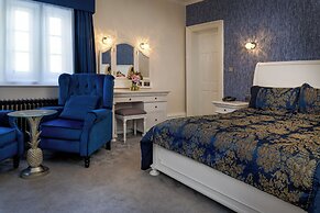 Weetwood Hall Conference Centre & Hotel
