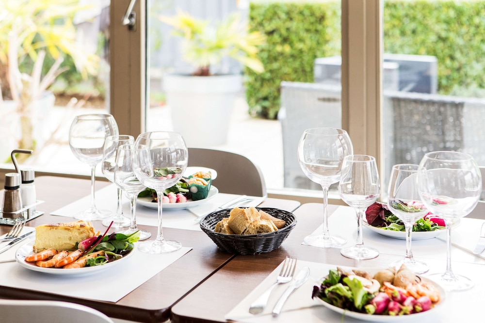 Campanile Evry Est - Saint-Germain les Corbeil