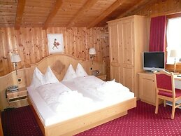 Hotel Cresta
