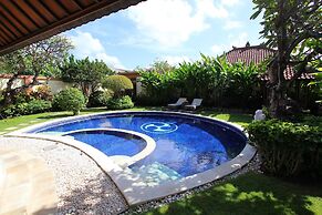 Heliconia Villa