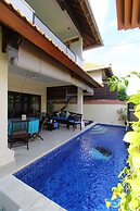 Heliconia Villa