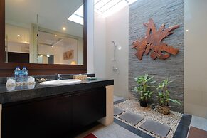 Heliconia Villa