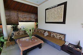 Heliconia Villa