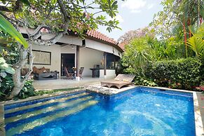 Heliconia Villa