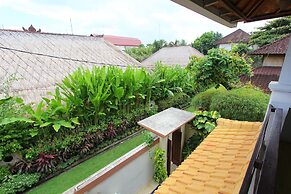 Heliconia Villa