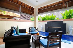 Heliconia Villa