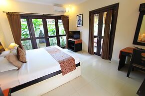 Heliconia Villa
