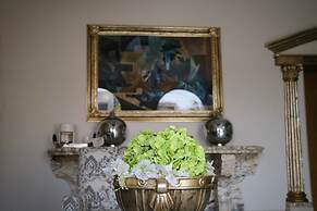 Hotel Suites Bernini
