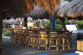 Pura Vida Beach & Dive Resort