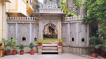 HOTEL MAHENDRA PRAKASH