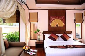 Kanok Buri Resort