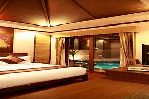 Kanok Buri Resort