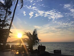Kanok Buri Resort