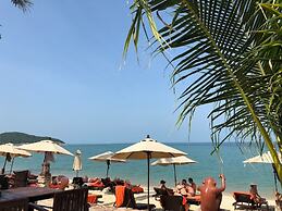 Kanok Buri Resort
