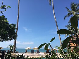 Kanok Buri Resort
