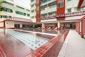 Blue Cabin Hotel (Formerly A-ONE New Wing Hotel)