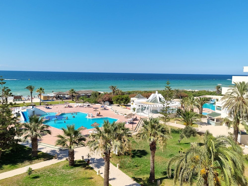 Helya Beach Resort