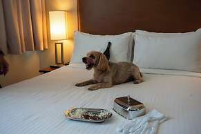 The Oswego Hotel