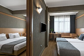 Porto Palace Hotel