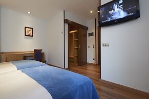 Hotel 40 Nudos
