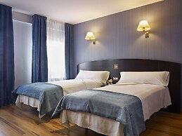 Hotel 40 Nudos