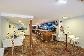 Hotel 40 Nudos