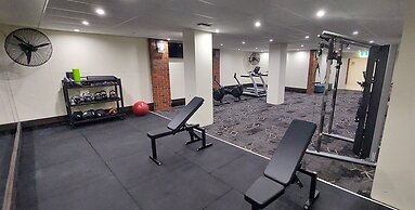 Nightelier Devonport Gateway Hotel