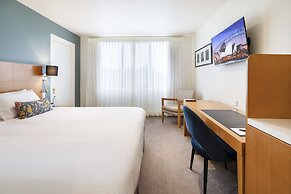Nightelier Devonport Gateway Hotel