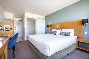 Nightelier Devonport Gateway Hotel