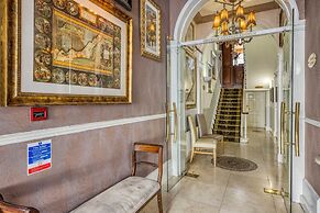 Opulence Boutique Hotel