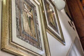 Opulence Boutique Hotel