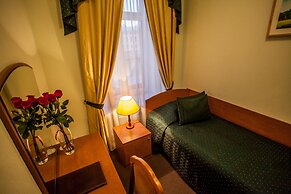 Asteria Hotel