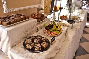 Asteria Hotel