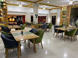 Melasti Kuta Beach Hotel and Spa