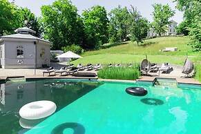 Chateau Mcely