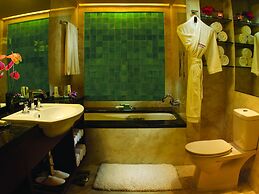 Hyderabad Marriott Hotel & Convention Centre