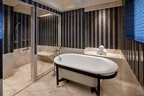 Hyderabad Marriott Hotel & Convention Centre