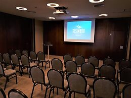 Sesimbra Oceanfront Hotel - Preferred Hotels and Resorts