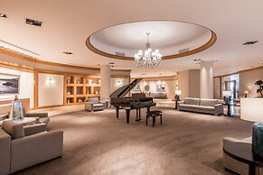 Sesimbra Oceanfront Hotel - Preferred Hotels and Resorts