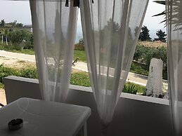 Andromaches Holiday Apartments
